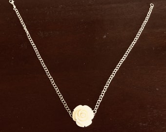 rosebud necklace