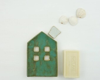 soap dish, ceramic green house, ceramic soap dish, soap holder, draining soap dish