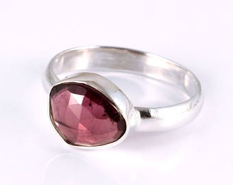 Garnet 92.5 sterling silver ring size 8 us