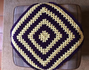 Granny square baby blanket