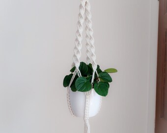 Macrame Plant Hanger | Macrame Plant holder | Hanging Planter | Macrame Hanger | Home Decor | Boho | Plant Hanger | Gifts for Her| Bohemian