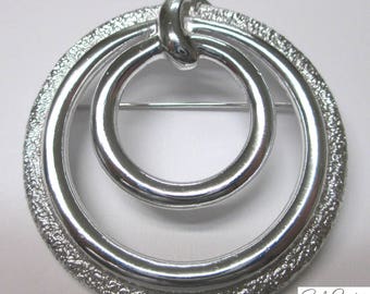 ANTIQUE Sarah Coventry Jewelry - Circlet Pin #6825