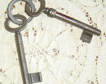 Antique 1800s French Keys