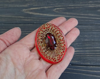 Vintage red rhinestones brooch flatback embellishment button pin red wedding jewelry crystal jewelry leaf brooch bridal gold brooch soviet