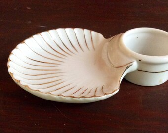Vintage Porcelain Bond Ware L&M Shell shapped dish/holder