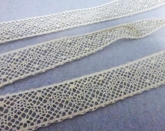 Antique English Torchon Lace 3/4 Inch Wide 2 Yards
