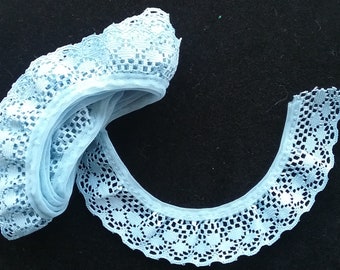 Vintage blue scalloped lace trim