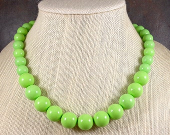 Statement Necklace, Green, Chunky Necklace, Round Bead Necklace, Graduated, Gumball Necklace, Green Necklace, Beaded Necklace, Gift for her