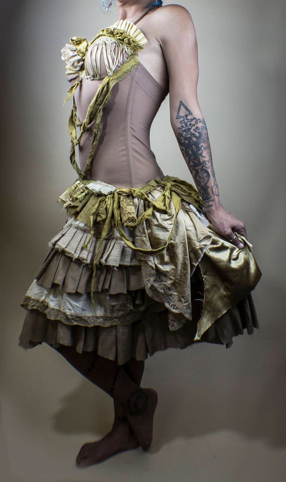 Gold and Cream Tea Length Ruffled skirt Gold and Cream Tea Length Ruffled skirt