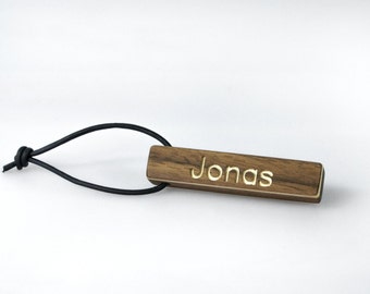 Key ring with engraving wooden "Pen"