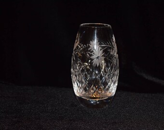 Vintage Edinburgh Crystal Barrel Bud Posy Vase