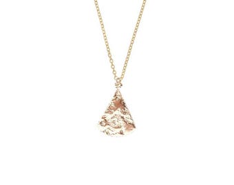 Olympia necklace - Gold thin triangle pendant