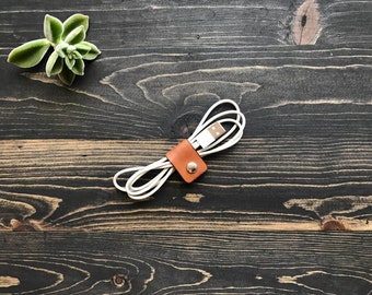 Leather earphone organizer, leather earphone holder, leather earbuds holder, leather earbud wrap, Best Friend Gift