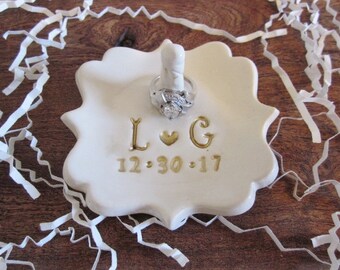 Wedding Ring holder, engagement ring holder, Ring holder Dish, Wedding Gift for Couple, Bridesmaid gift, ring dish, ring bearer bowl