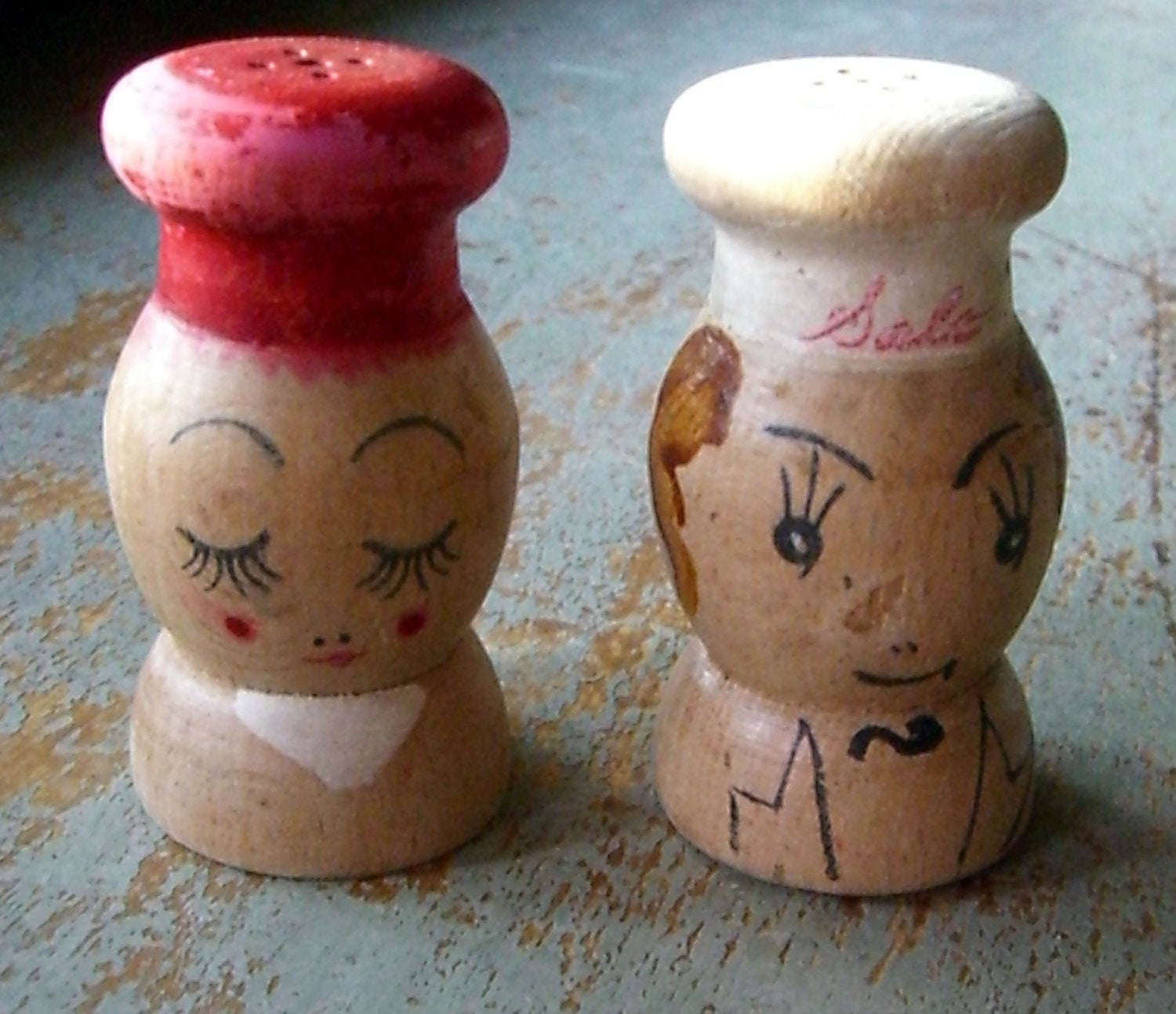 Vintage Salt & Pepper Shakers Wood Mr. and Mrs. Shaker Set