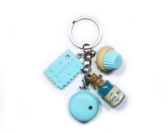 Alice in Wonderland KeyChain - Drink Me Eat Me Kawaii
