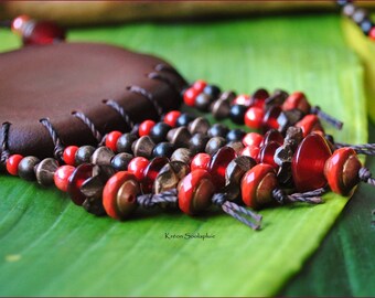 Necklace ethnic big red seed