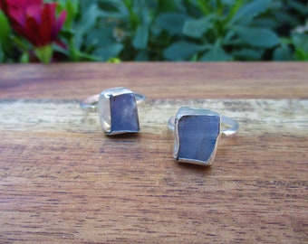 Rough Moonstone Rings Sterling Silver / Rainbow Moonstone Ring / Raw Moonstone Ring / Raw Crystal Ring / Rough Stone Ring / Rainbow Stone