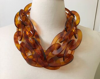 Faux Tortoise Lucite Geometric Chain Necklace