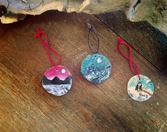Set of 3 Mountain\ Pine\owl hand Painted Pine Ornaments