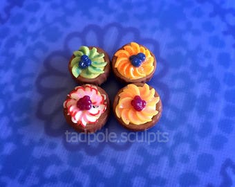 Set of 4 Mini Fruit Tarts