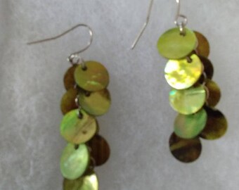 Green mother of pearl earrings