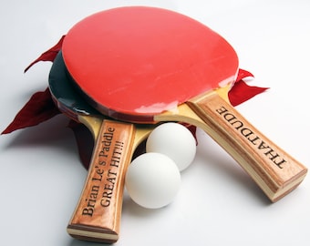 Set of 2 Ping Pong Paddles PERSONALIZED Black/Red with Engraved Handles, 2 blank Ping Pong Balls, groomsmen, holiday party Christmas gift