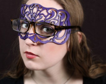 Victoriana leather mask for eyeglasses