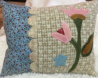 Primitive Pincushion Pillow!
