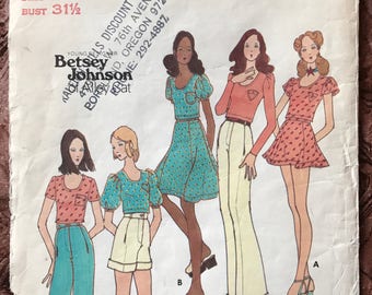 1970's Butterick Designer Betsey Johnson Alley Cat Pattern # 6534 - Tops, Skirts, Pants, Shorts - Size 8, Bust 31.5