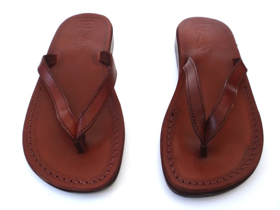 brown leather flip flops ladies