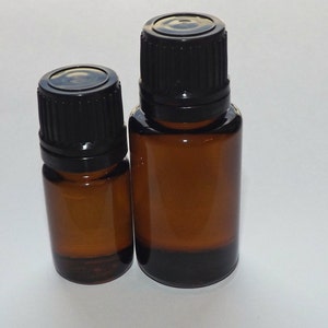Litsea Cubeba Essential Oil - Steam distilled natural oil for aromatherapy, perfumes, soaps, diffusers, and bath & body products - 5 or 15ml