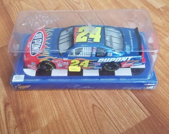 Jeff Gordon 1/24 scale die cast replica