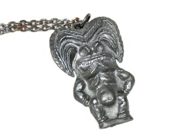luau necklace • tiki necklace • Hawaii necklace • tiki god • tiki pendant • pewter pendant • tiki idol • 1977 • Leilani Lanes • Seattle WA