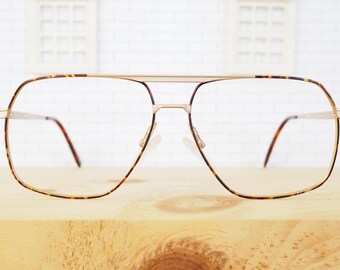 Vintage 1970s Aviator/ Matte Gold Frames/ New Old Stock Glasses/ Made in Korea/ Tortoiseshell Enamel/ beautiful!