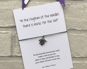 Knitting needles wish bracelet - knitting needles string bracelet - Inspirational knitting quote card - tibetan silver knitting needle charm