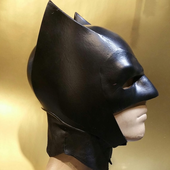 Batman Cowl Pepakura Template