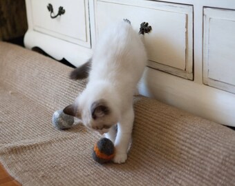 Felt Balls Cat Toys x 6 - catnip scented
