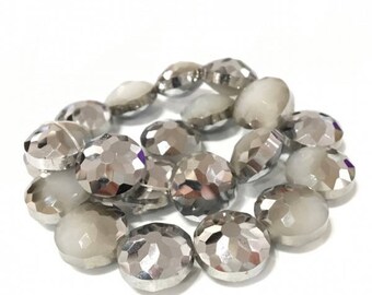 X 1 PCE glass 15 mm lentil beads