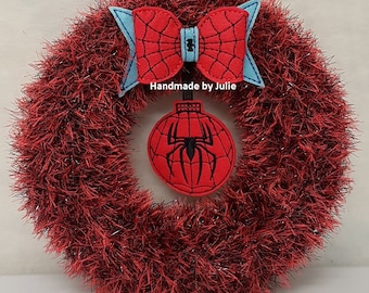 Knitted Tinsel Wreath Spiderman