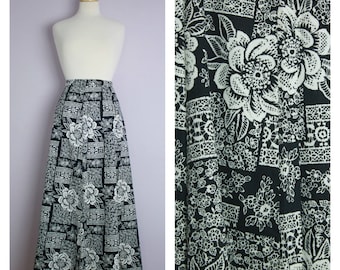 Vintage Black + White Floral Lace Maxi Skirt L/XL