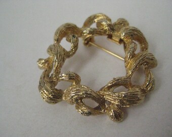 Gold Brooch Vintage Pin