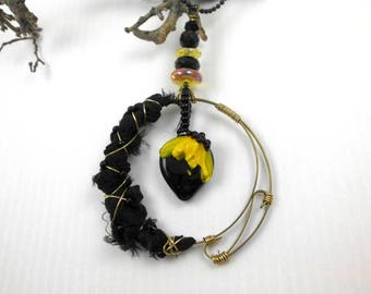 Lampwork wire wrapped pendant, Mixed Media Pendant, Lampwork pendant, OOAK Pendant, Artisan Pendant, Boho jewelry, Flower pendant