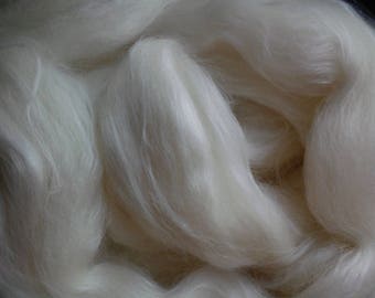 Corriedale and Rose, Spinning Fiber blend, Corriedale wool, Rose fibre, natural roving for spinning, felting