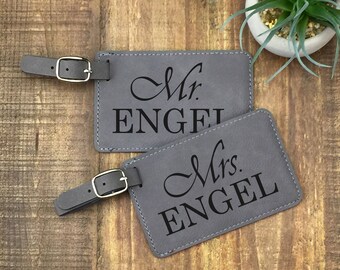 Personalized Luggage Tags - Set of 2 - Mr & Mrs Luggage Tags - Wedding Gift - Customized - Travel Tags - His and Hers Luggage Tags