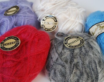 5 skeins Spinnerin Frostlon yarn vintage yarn