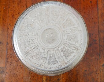 Vintage White and Gold Tin with Lid