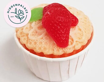 Strawberry & Vanilla Cupcake | Soap