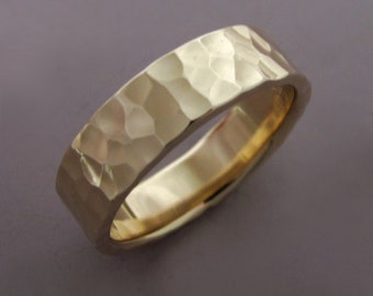 14k Gold Wedding Ring in Hammered 14k Recycled Yellow Gold, Choose a Width and Finish, Free Engraving