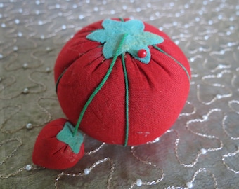 Tomato & Strawberry Emery Pincushion - Sewing Needle Pincushion